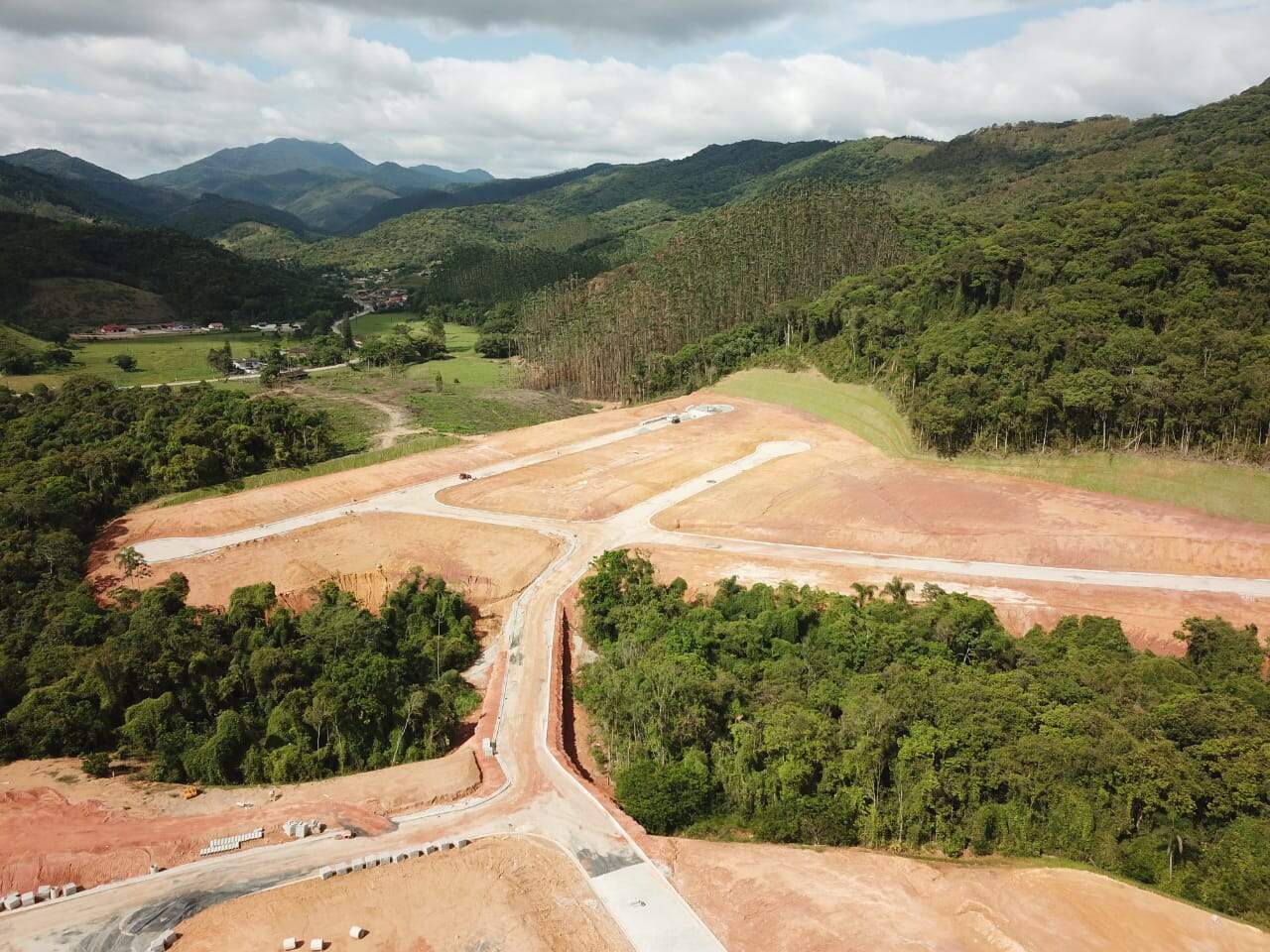 Lote/Terreno de no bairro Cedro Alto, em Brusque | Eu Corretor