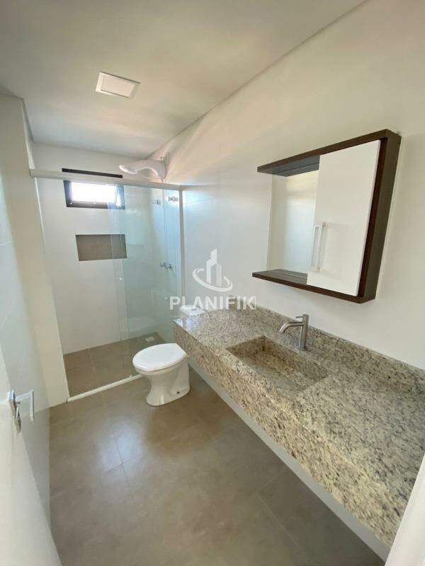 BANHEIRO SUITE