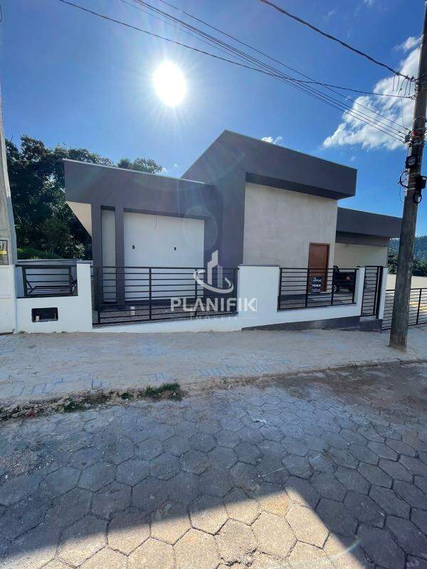 Casa de 3 quartos, 124m² no bairro Primeiro de Maio, em Brusque | Eu Corretor