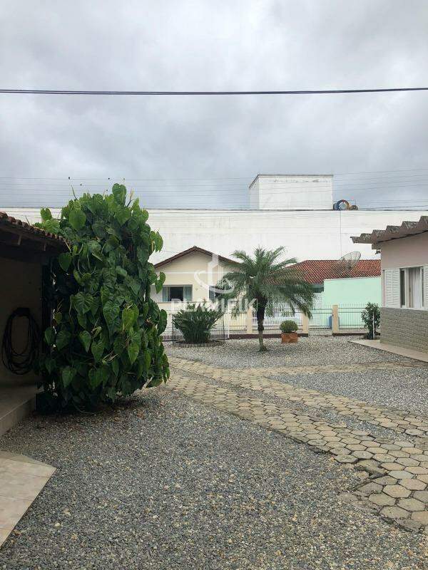 Casa de 160m² no bairro Águas Claras, em Brusque | Eu Corretor