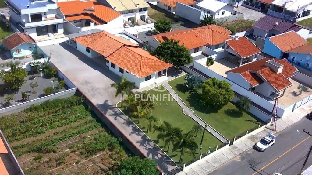 Casa de 4 quartos, 200m² no bairro Planalto, em Brusque | Eu Corretor