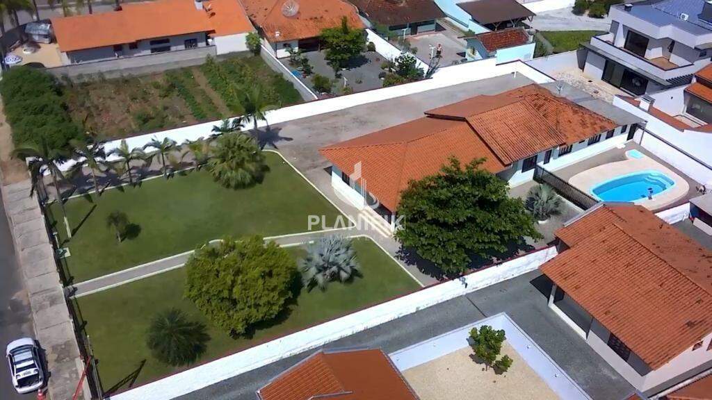 Casa de 4 quartos, 200m² no bairro Planalto, em Brusque | Eu Corretor