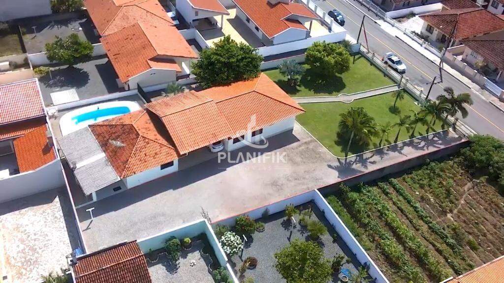 Casa de 4 quartos, 200m² no bairro Planalto, em Brusque | Eu Corretor