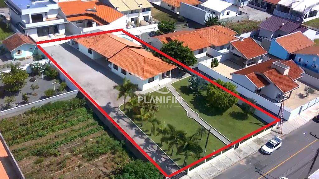 Casa de 4 quartos, 200m² no bairro Planalto, em Brusque | Eu Corretor