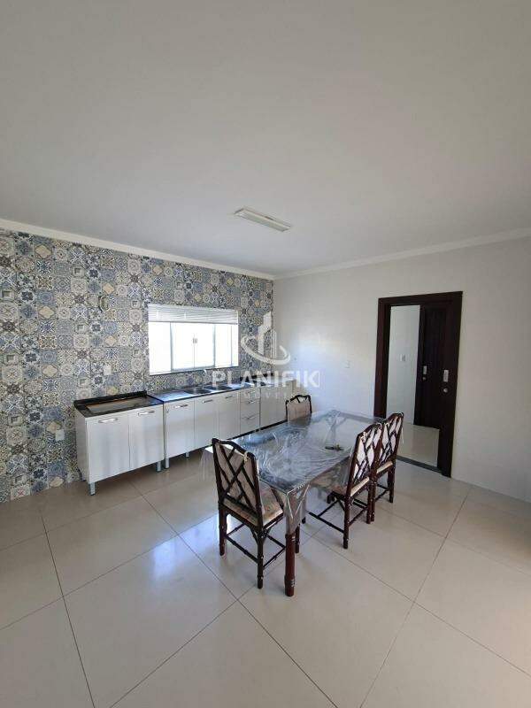 Casa de 3 quartos, 200m² no bairro Dom Joaquim, em Brusque | Eu Corretor