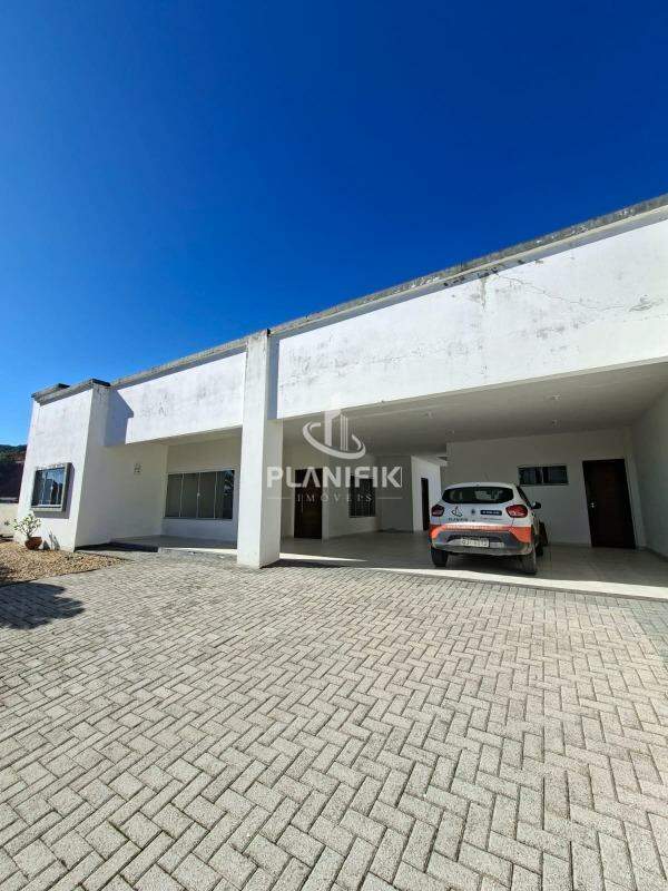 Casa de 3 quartos, 200m² no bairro Dom Joaquim, em Brusque | Eu Corretor