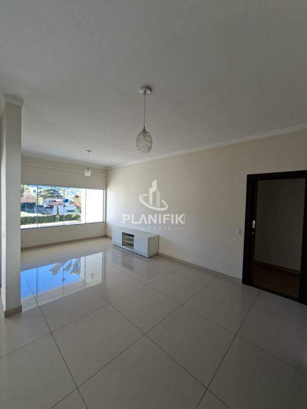 Casa de 3 quartos, 200m² no bairro Dom Joaquim, em Brusque | Eu Corretor