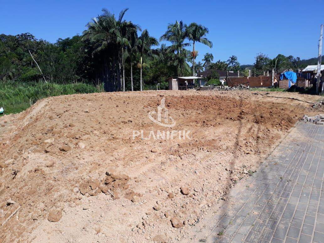 Lote/Terreno de 712m² no bairro AYMORÉ, em Guabiruba | Eu Corretor