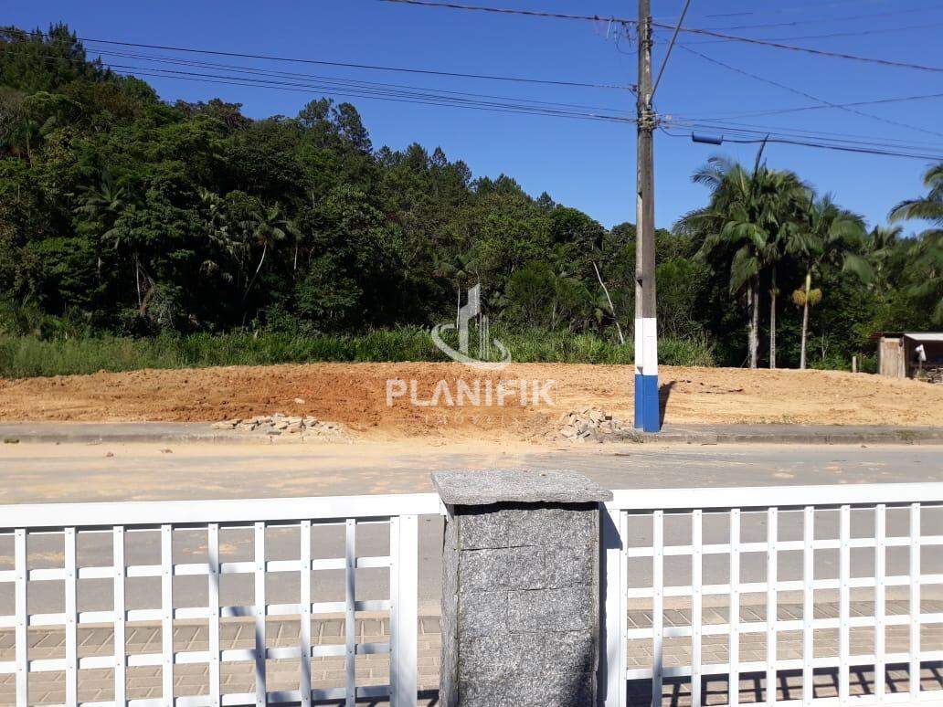 Lote/Terreno de 712m² no bairro AYMORÉ, em Guabiruba | Eu Corretor