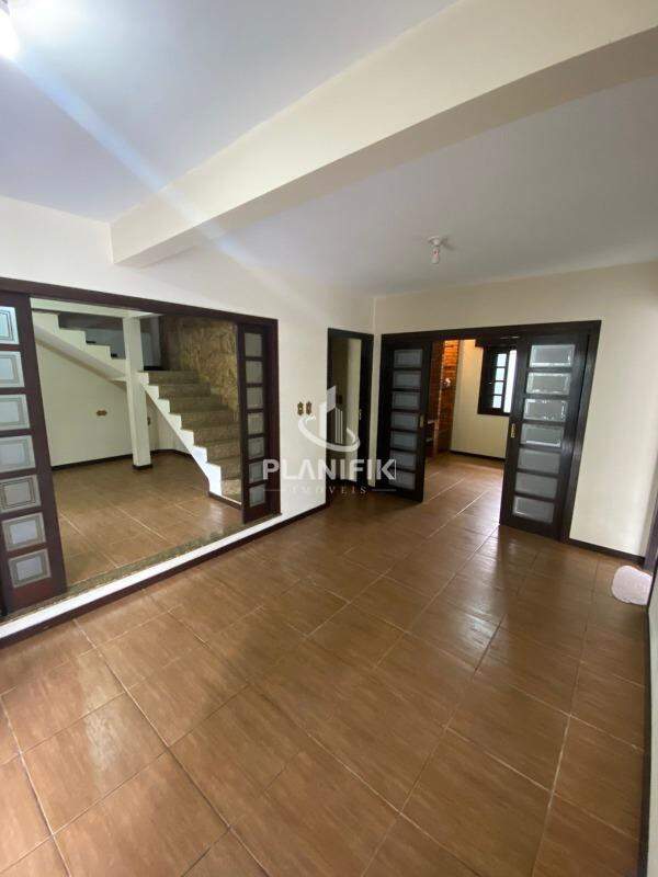 Casa de 4 quartos, 200m² no bairro Guarani, em Brusque | Eu Corretor