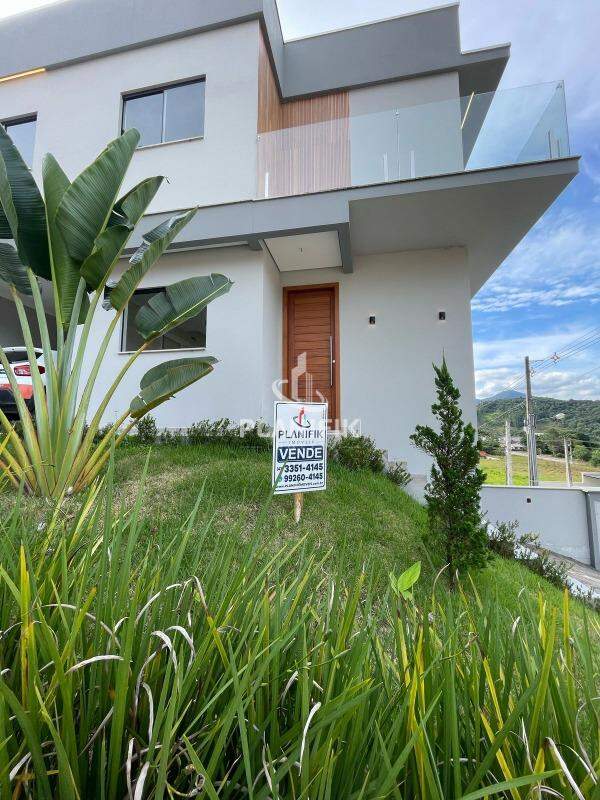 Casa de 3 quartos, 105m² no bairro Aimore, em Guabiruba | Eu Corretor