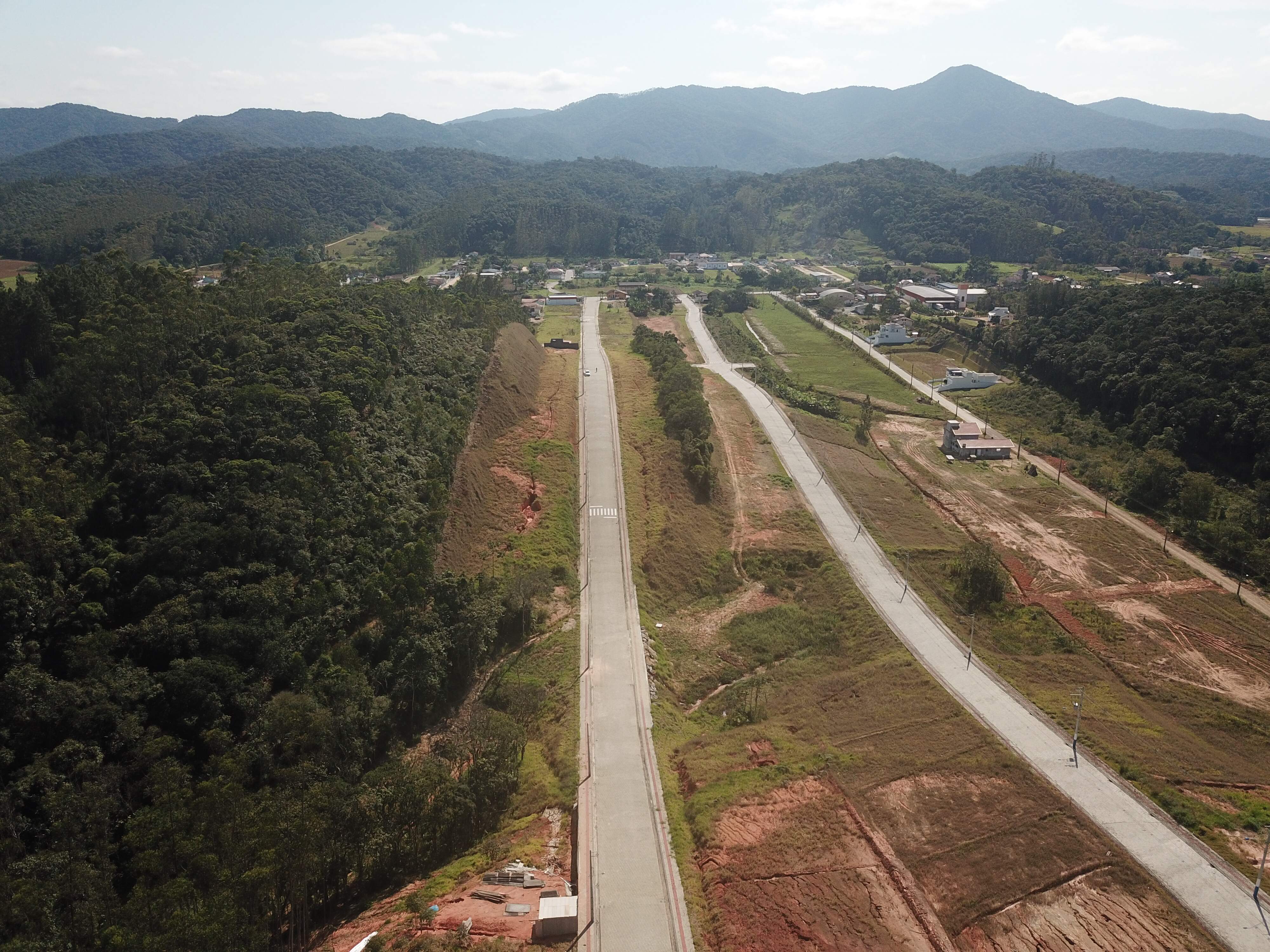 Lote/Terreno de no bairro Aimore, em Guabiruba | Eu Corretor