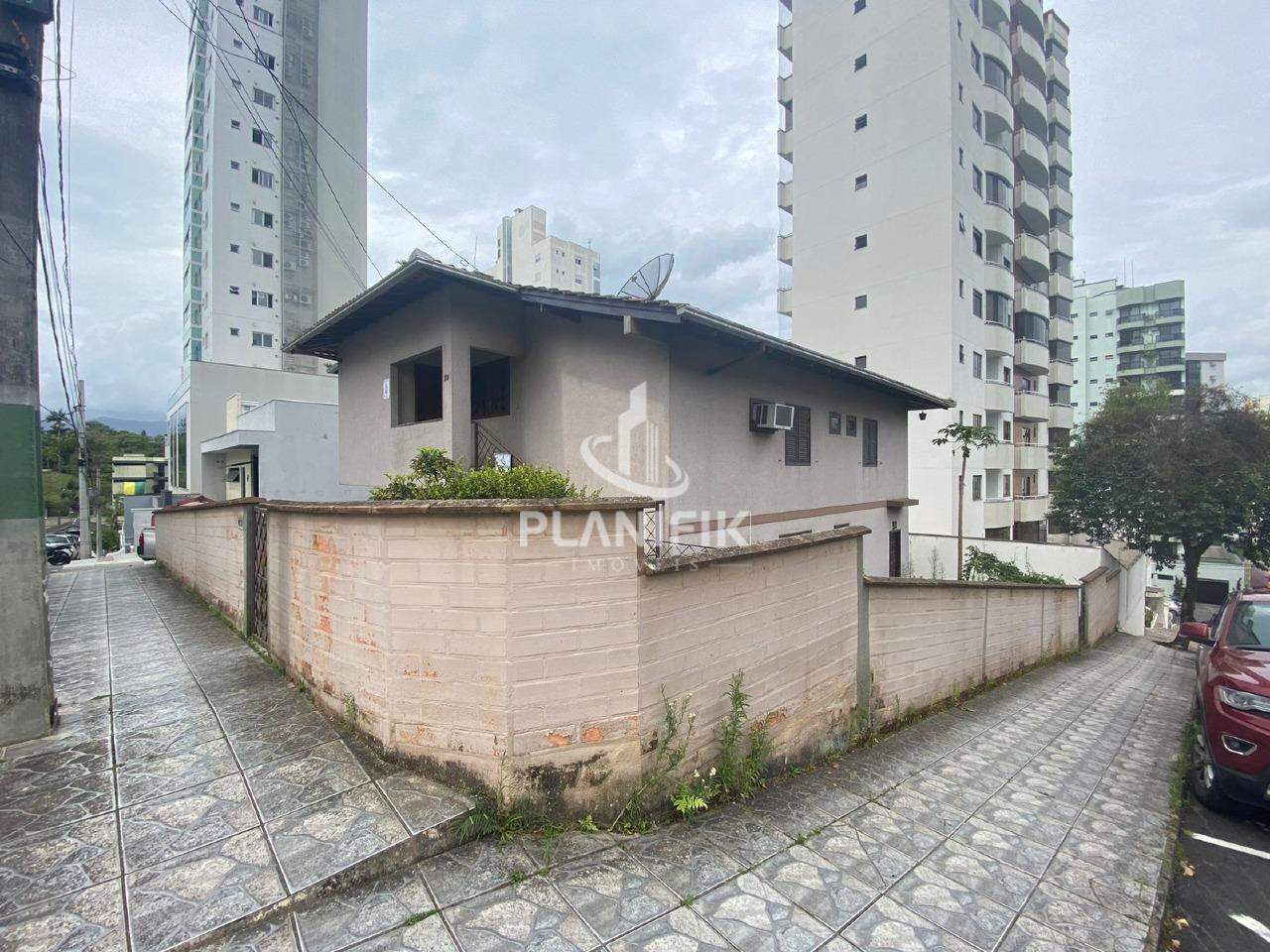 Casa de 3 quartos, 300m² no bairro Centro I, em Brusque | Eu Corretor