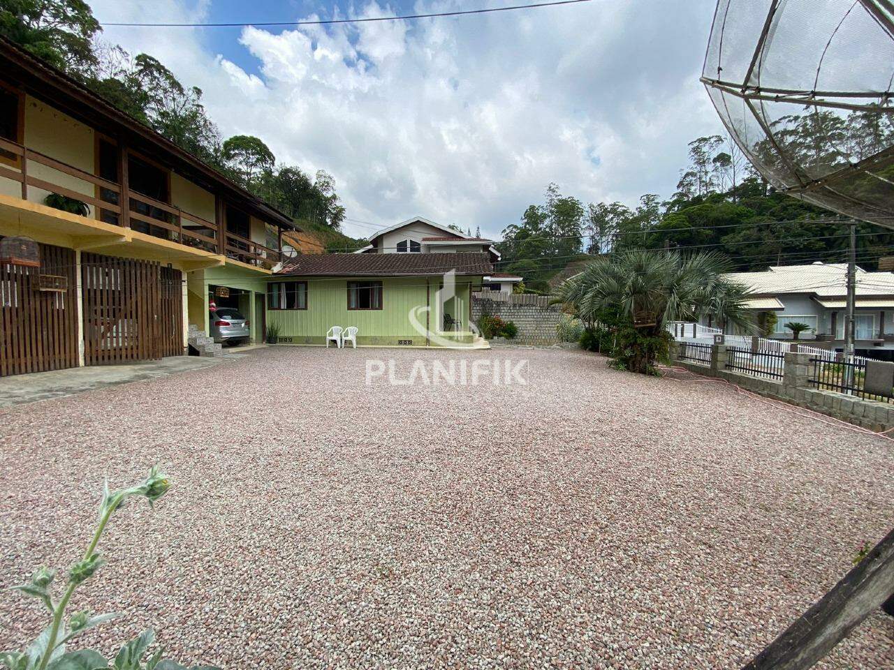 Lote/Terreno de 6 quartos, 2380m² no bairro Santa Rita, em Brusque | Eu Corretor