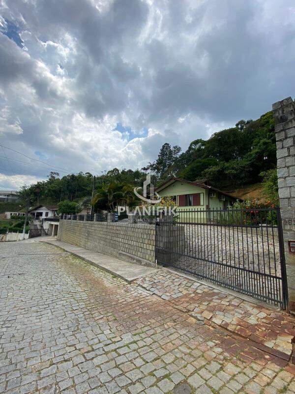 Lote/Terreno de 6 quartos, 2380m² no bairro Santa Rita, em Brusque | Eu Corretor