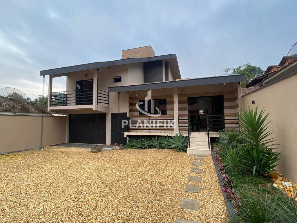 Casa de 4 quartos, 200m² no bairro Águas Claras, em Brusque | Eu Corretor