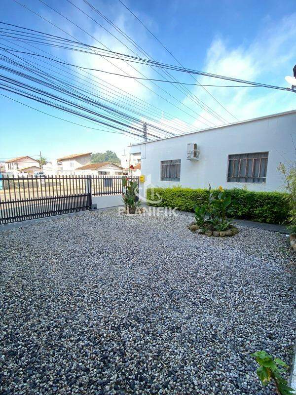 Casa de 3 quartos, 220m² no bairro Santa Terezinha, em Brusque | Eu Corretor