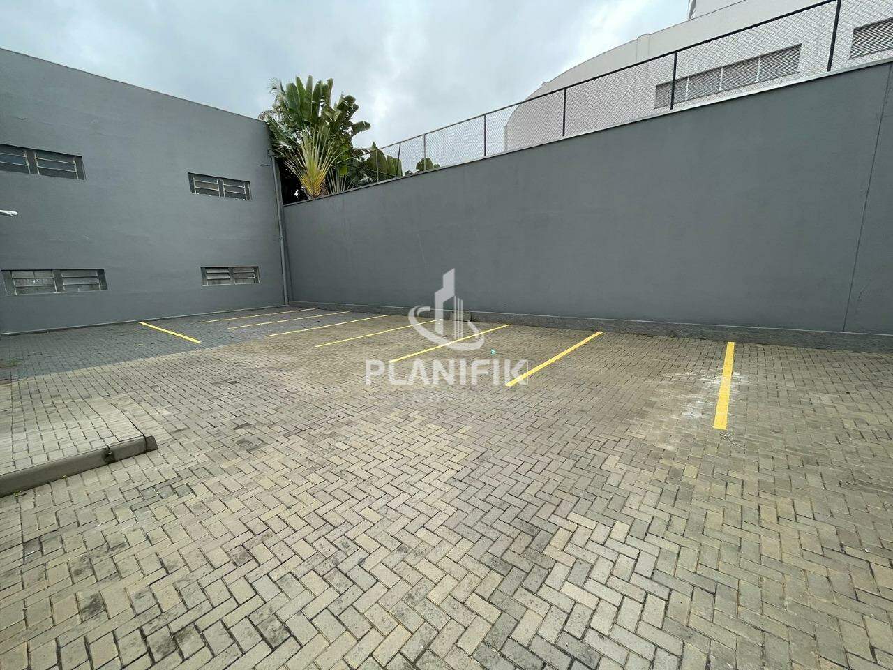 Galpão / Depósito / Armazém de 380m² no bairro Centro I, em Brusque | Eu Corretor