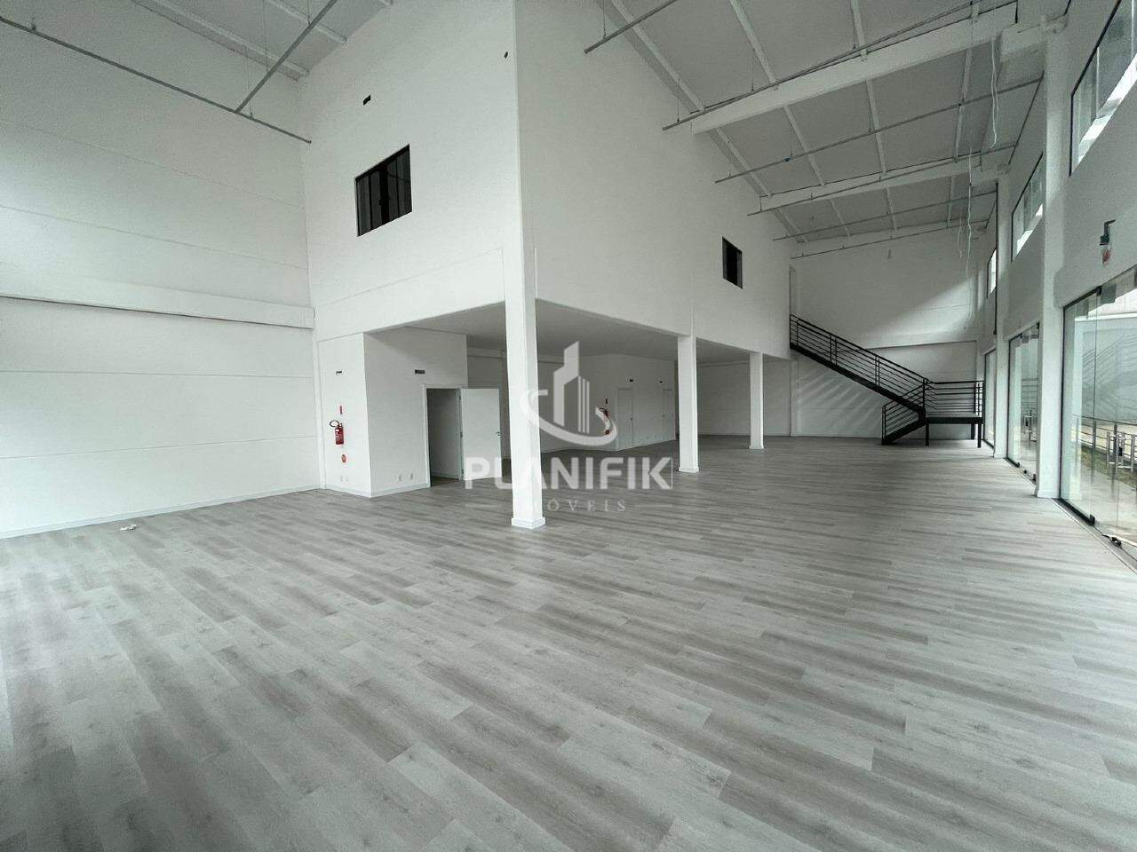 Galpão / Depósito / Armazém de 380m² no bairro Centro I, em Brusque | Eu Corretor