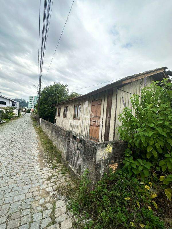 Lote/Terreno de 2 quartos, no bairro Santa Terezinha, em Brusque | Eu Corretor