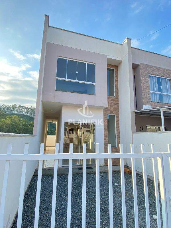 Casa de 2 quartos, 70m² no bairro Volta Grande, em Brusque | Eu Corretor