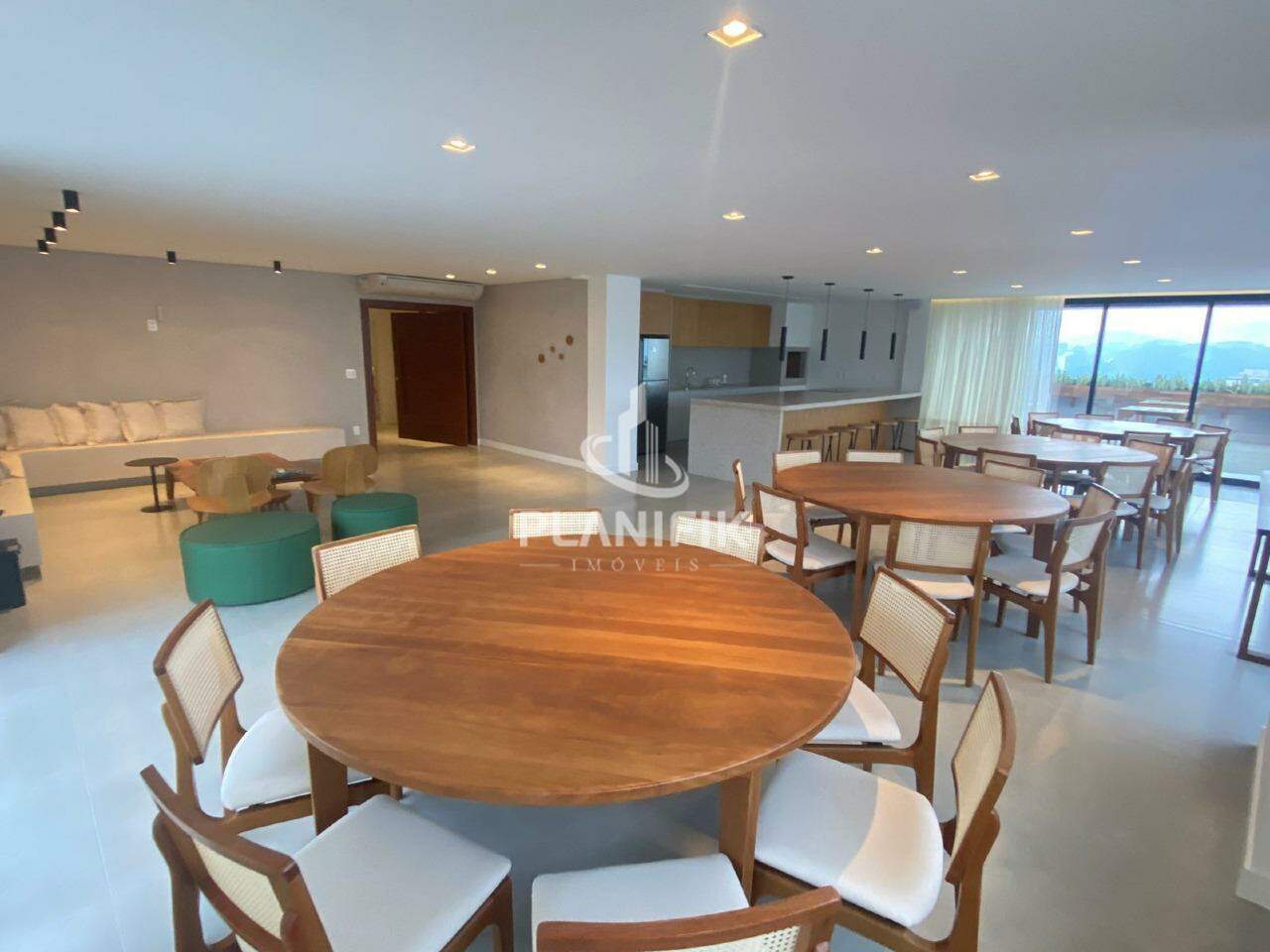 Sala Comercial de 58m² no bairro Centro I, em Brusque | Eu Corretor