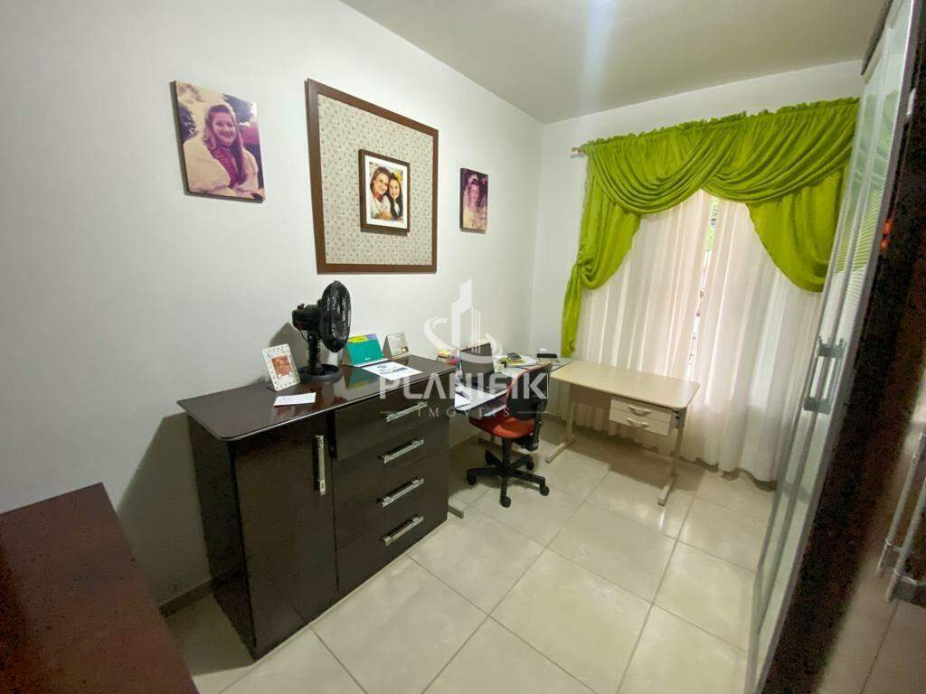 Casa de 4 quartos, 202m² no bairro Souza Cruz, em Brusque | Eu Corretor