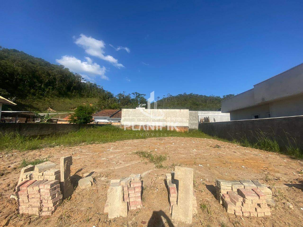 Lote/Terreno de no bairro Centro, em Guabiruba | Eu Corretor