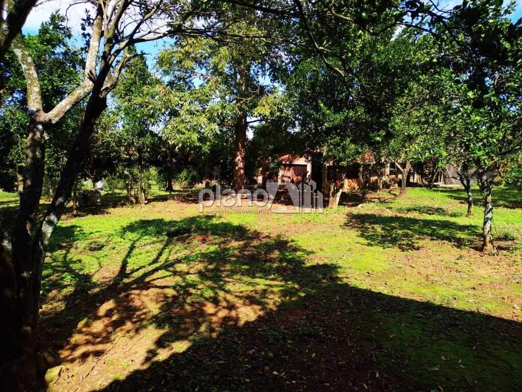 Terreno para aluguel, com 3.000m², 3 quartos 1 suíte - Barnabé - Gravataí / RS por R$ 5.800,00: 