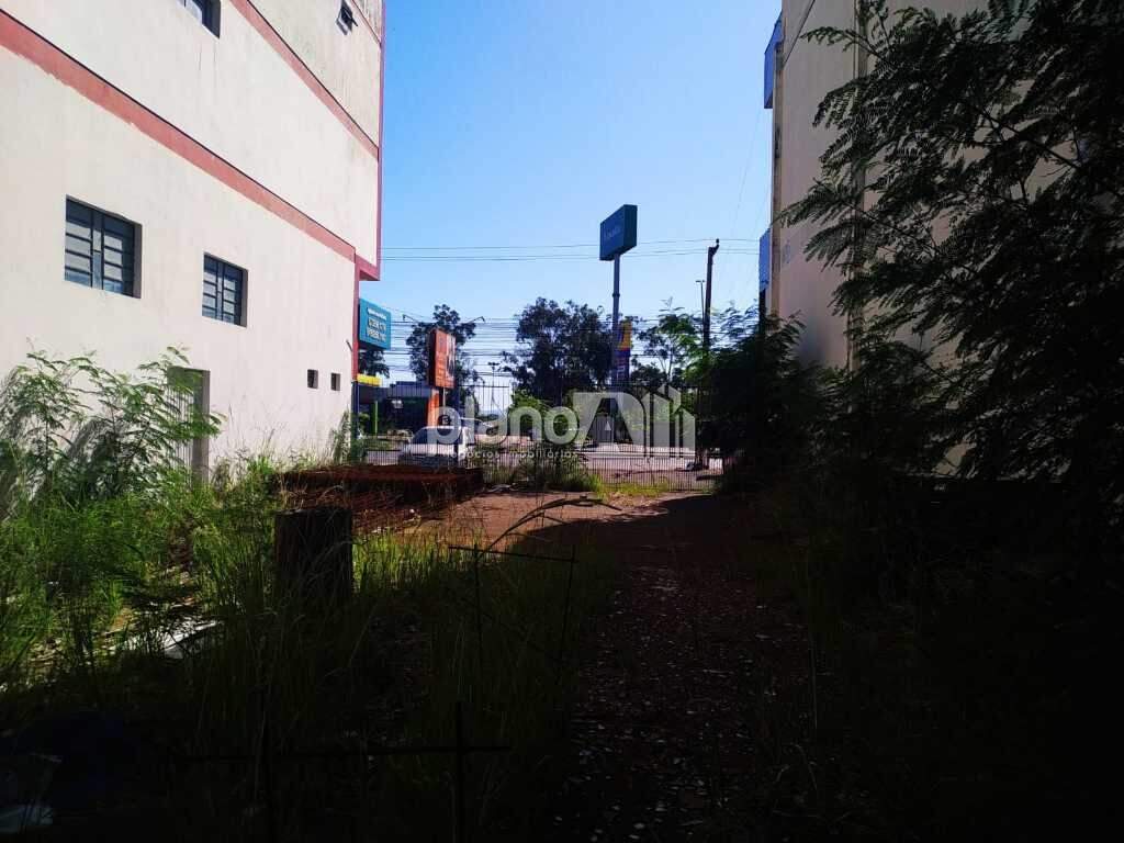 Terreno para aluguel, com 250m², - Centro - Gravataí / RS por R$ 3.335,00: 