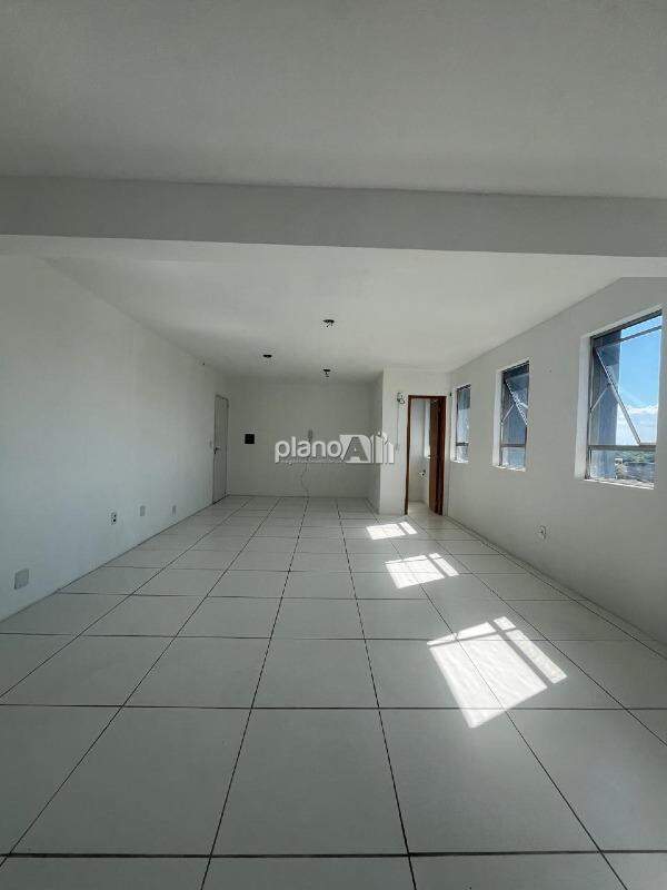 Sala Comercial Dellano Profissional Center para aluguel, com 51m², - Centro - Gravataí / RS por R$ 1.200,00: 