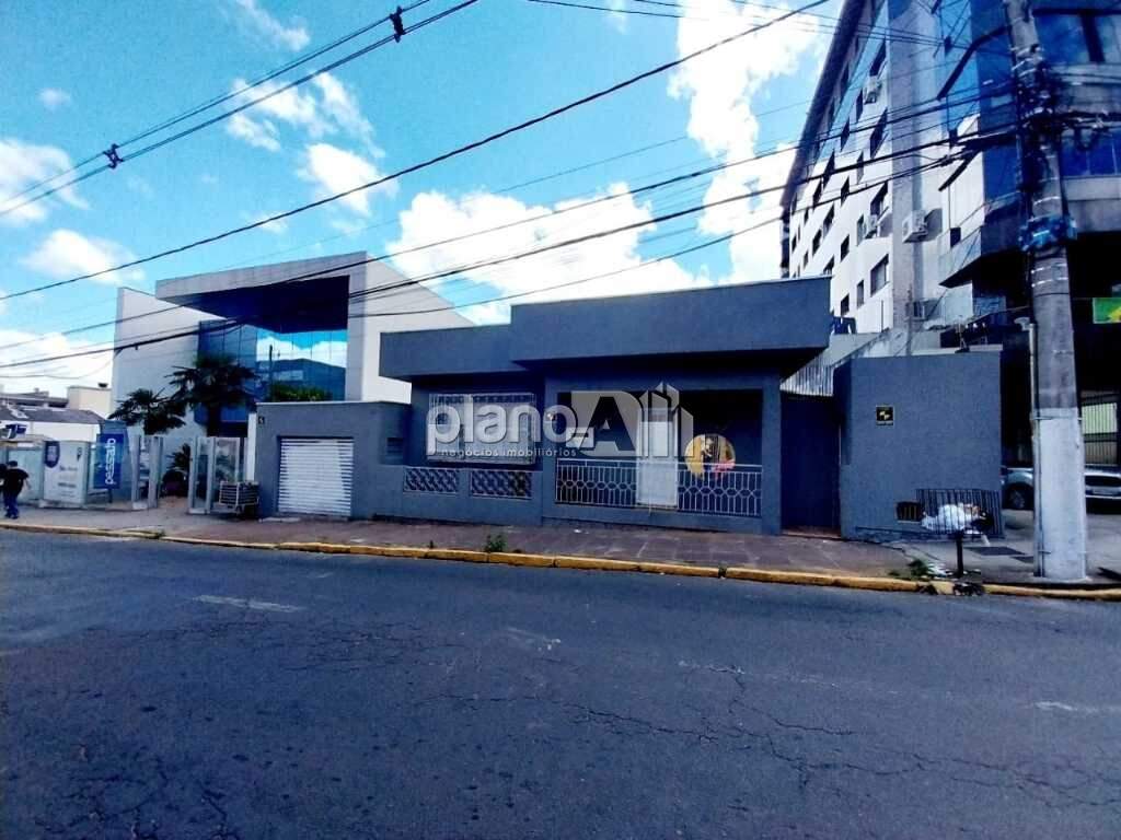 Casa Comercial para aluguel, com 112,43m², 2 quartos - Centro - Gravataí / RS por R$ 4.400,00: 