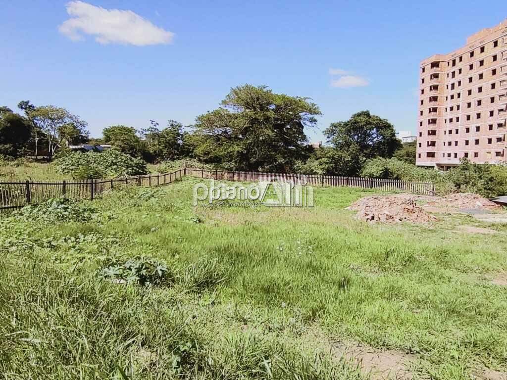 Terreno Comercial para aluguel, com 1.100m², - Centro - Gravataí / RS por R$ 2.500,00: 