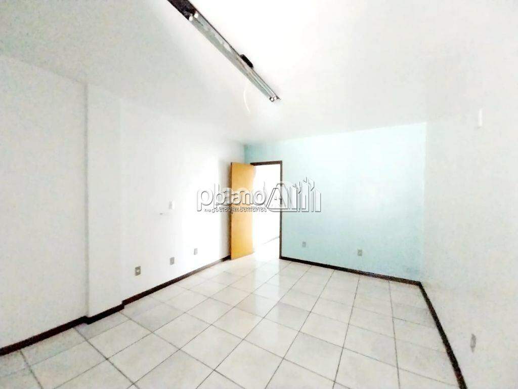Sala Dorival 4540 - para aluguel, com 40m², - Cohab C - Gravataí / RS por R$ 780,00: 
