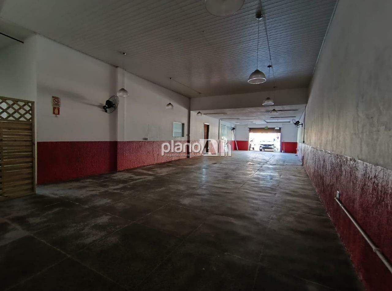 Loja para aluguel, com 240m², - Vila Regina - Cachoeirinha / RS por R$ 6.670,00: 