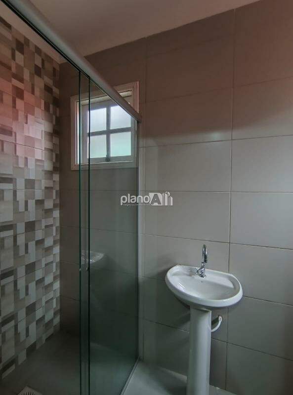 Casa Comercial para aluguel, com 173,83m², 3 quartos 1 suíte - Dom Feliciano - Gravataí / RS por R$ 5.600,00: 