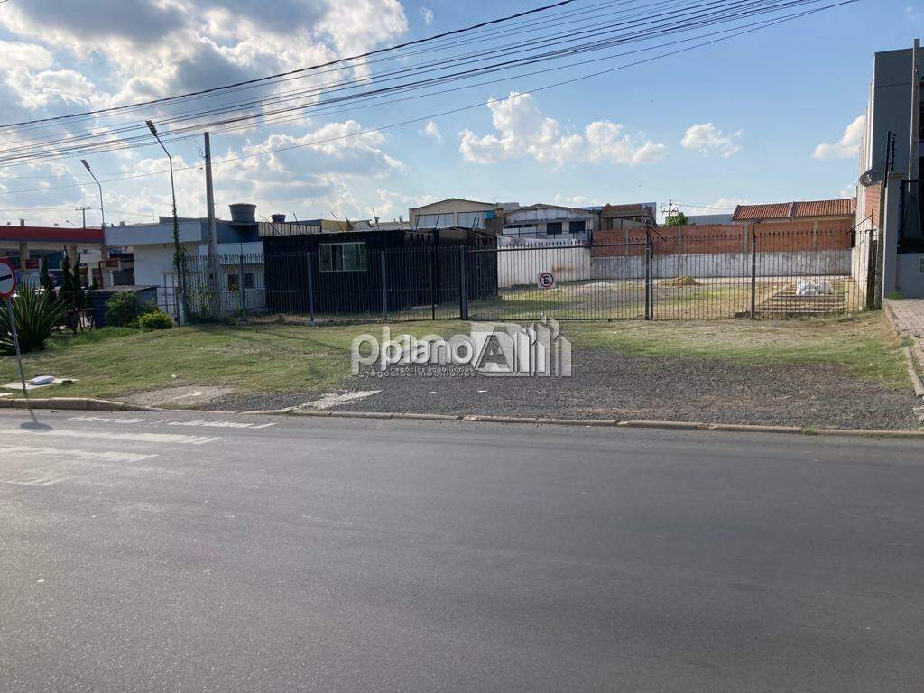 Terreno Comercial para aluguel, com 900m², - Morada do Vale I - Gravataí / RS por R$ 6.700,00: 