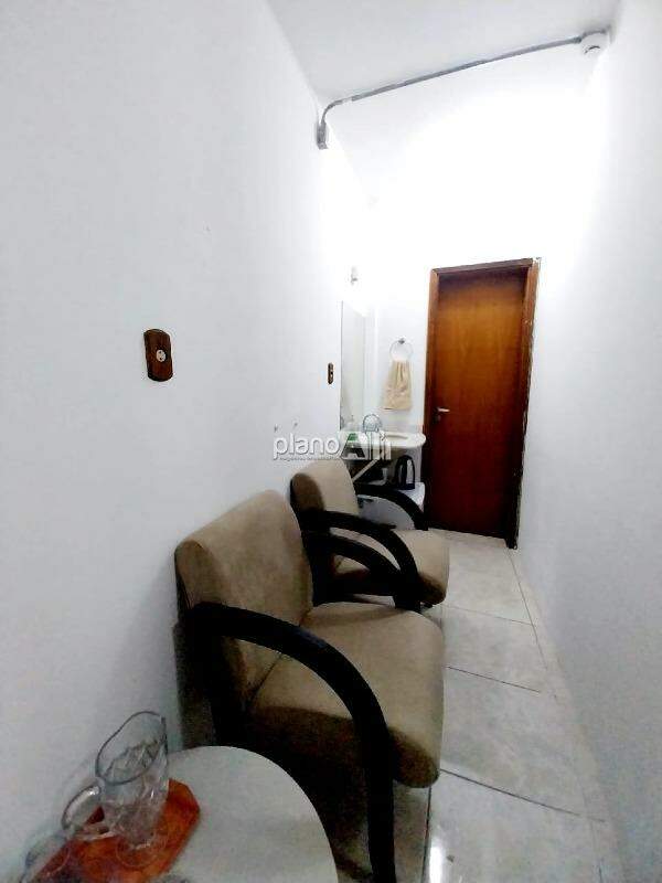 Sala Edífício Schmitz Profissional Center para aluguel, com 27,35m², - Centro - Gravataí / RS por R$ 1.100,00: 