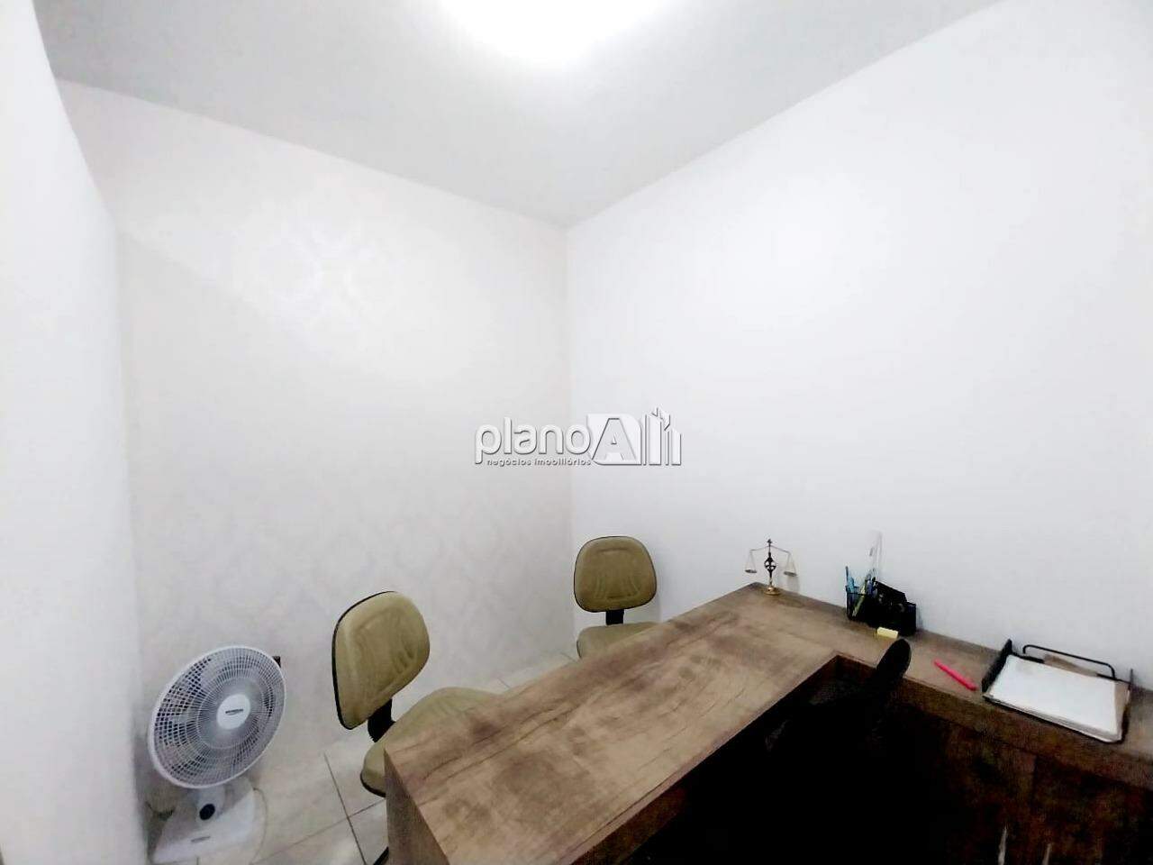 Sala Edífício Schmitz Profissional Center para aluguel, com 27,35m², - Centro - Gravataí / RS por R$ 1.100,00: 
