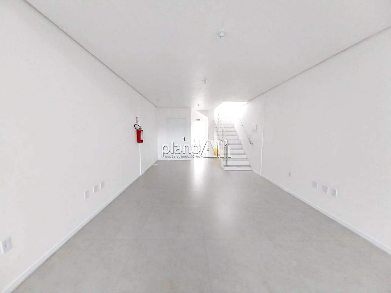 Loja para aluguel, com 120m², - Parque dos Anjos - Gravataí / RS por R$ 6.000,00: 