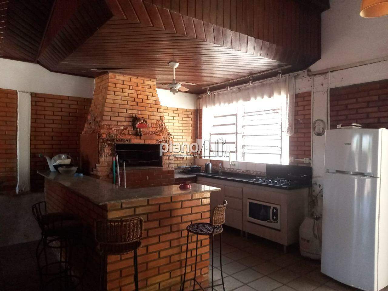 Casa para aluguel, com 184,75m², 2 quartos - Salgado Filho - Gravataí / RS por R$ 6.000,00: 