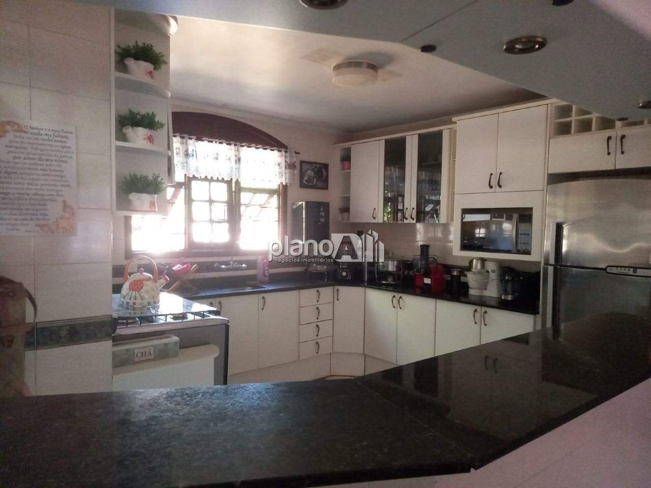 Casa para aluguel, com 184,75m², 2 quartos - Salgado Filho - Gravataí / RS por R$ 6.000,00: 