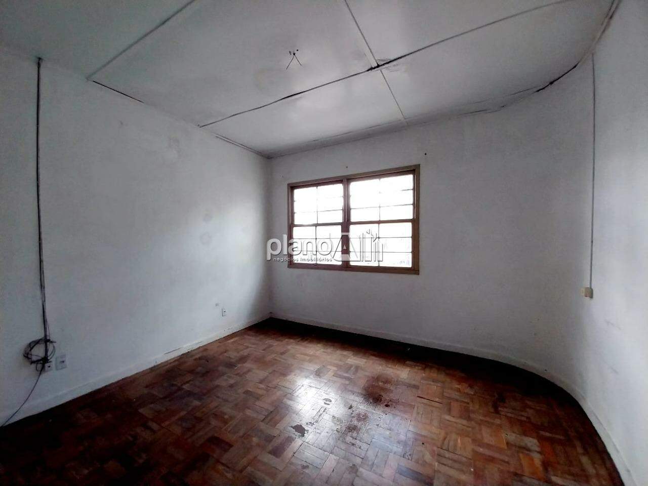 Casa Comercial para aluguel, com 120m², 3 quartos - Centro - Gravataí / RS por R$ 3.900,00: 