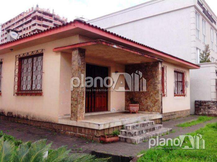 Casa Comercial para aluguel, com 304,84m², 3 quartos - Centro - Gravataí / RS por R$ 9.800,00: 