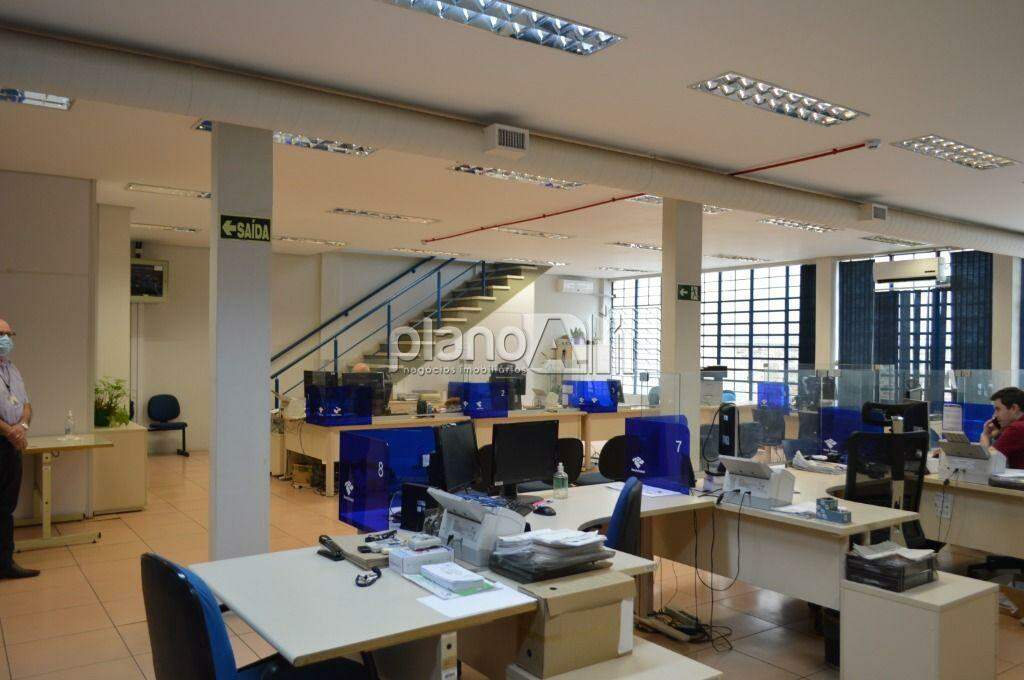 Loja José Costa para aluguel, com 500m², - Centro - Gravataí / RS por R$ 12.500,00: 