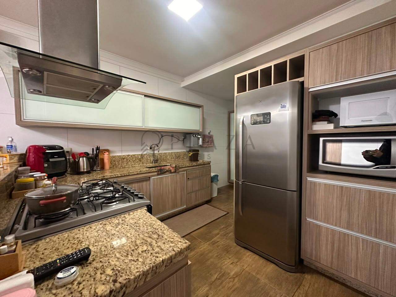 Casa para alugar com 4 quartos, 184m² no Santa Maria em Chapecó – Foto 2