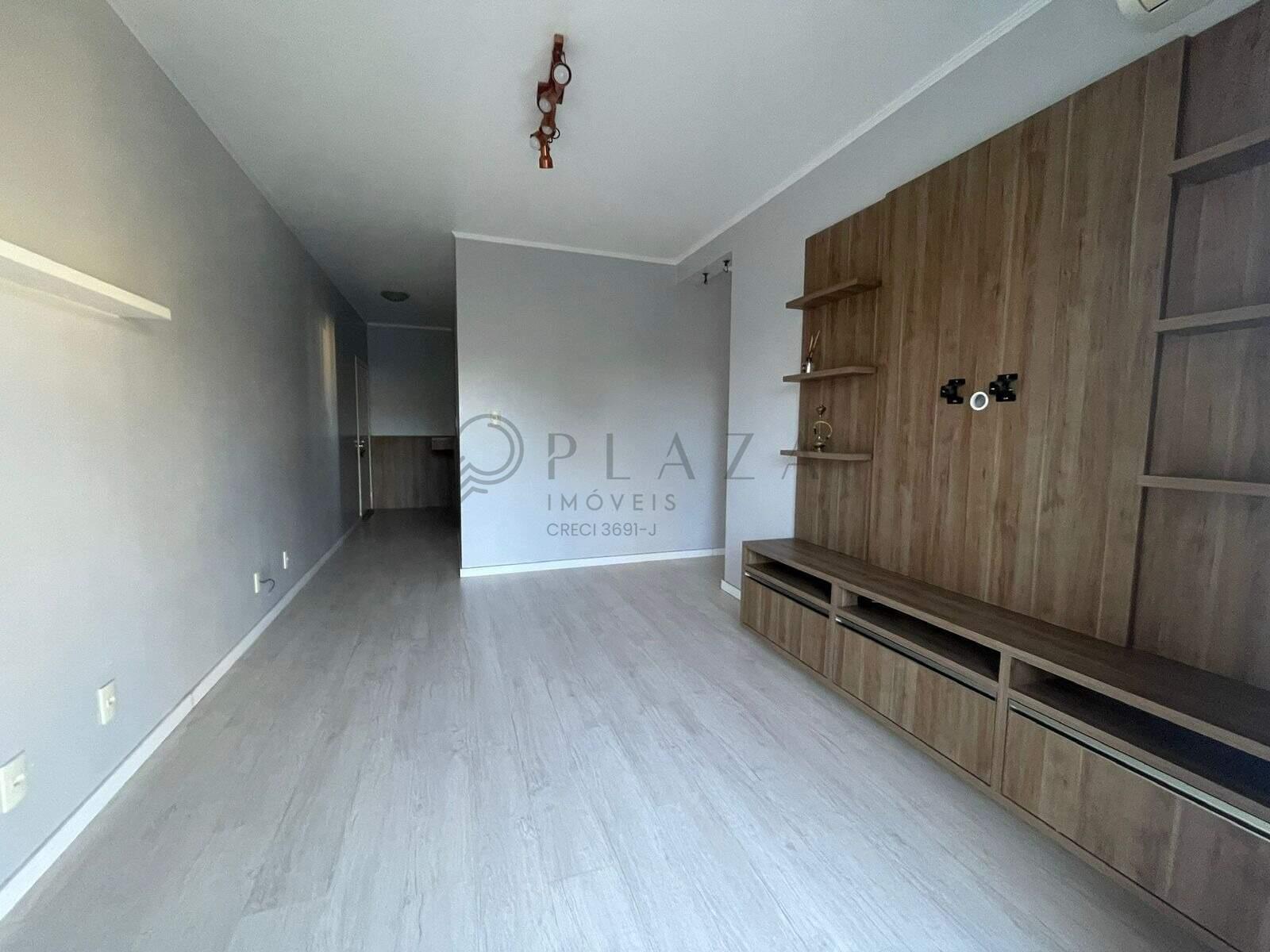 Apartamento para alugar com 3 quartos, 74m² no Jardim Itália em Chapecó – Foto 2