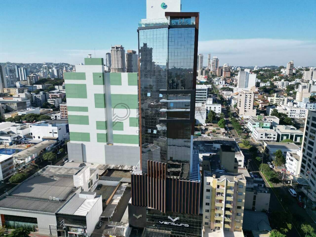 Sala Comercial para alugar com 60m² no Centro em Chapecó – Foto 1