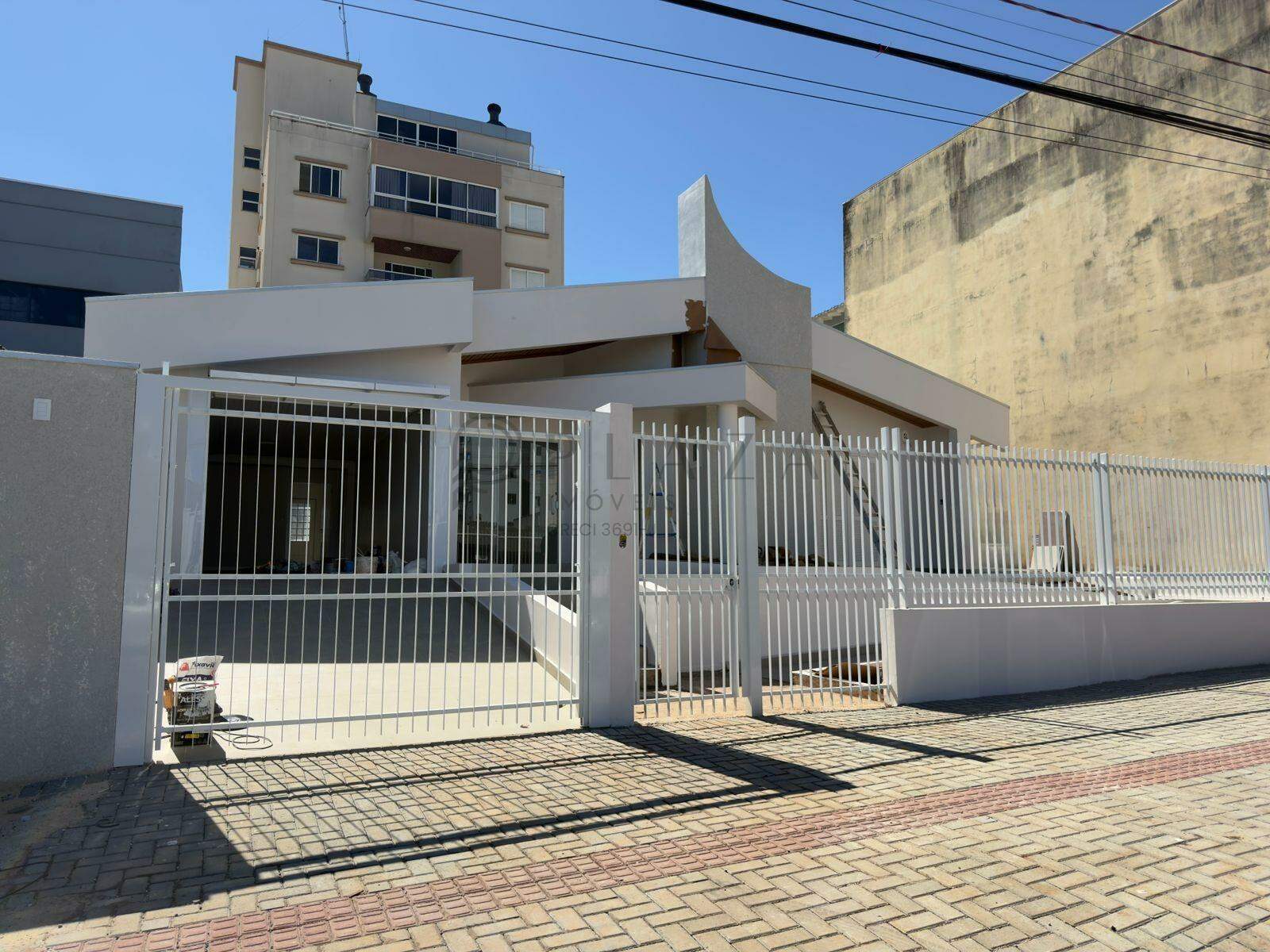  Casa Comercial para alugar com 3 quartos, 195m² no Centro em Chapecó – Foto 2