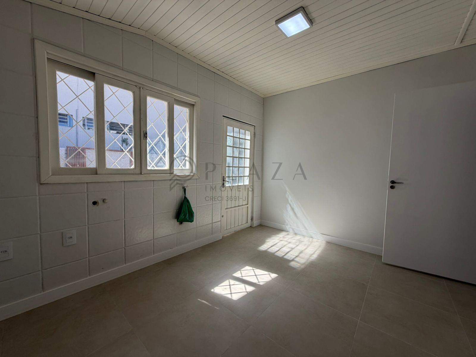  Casa Comercial para alugar com 3 quartos, 195m² no Centro em Chapecó – Foto 6
